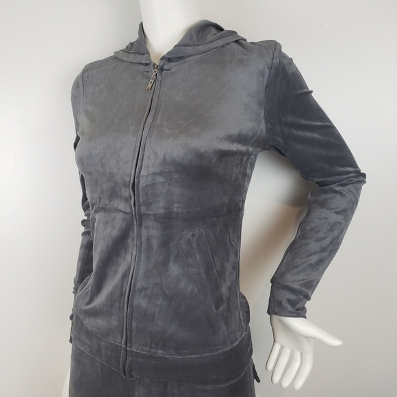 Gray velour hoodie and pant set - Picture 2 of 3